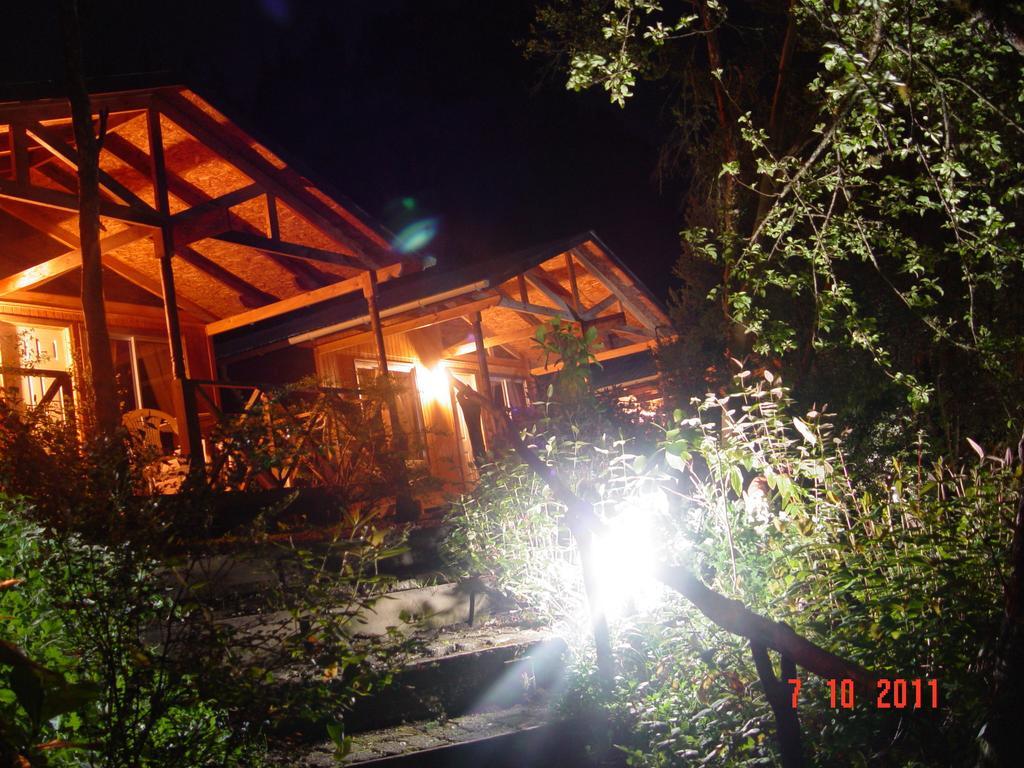 Cabanas El Bosque Patagonico Фрутильяр Экстерьер фото