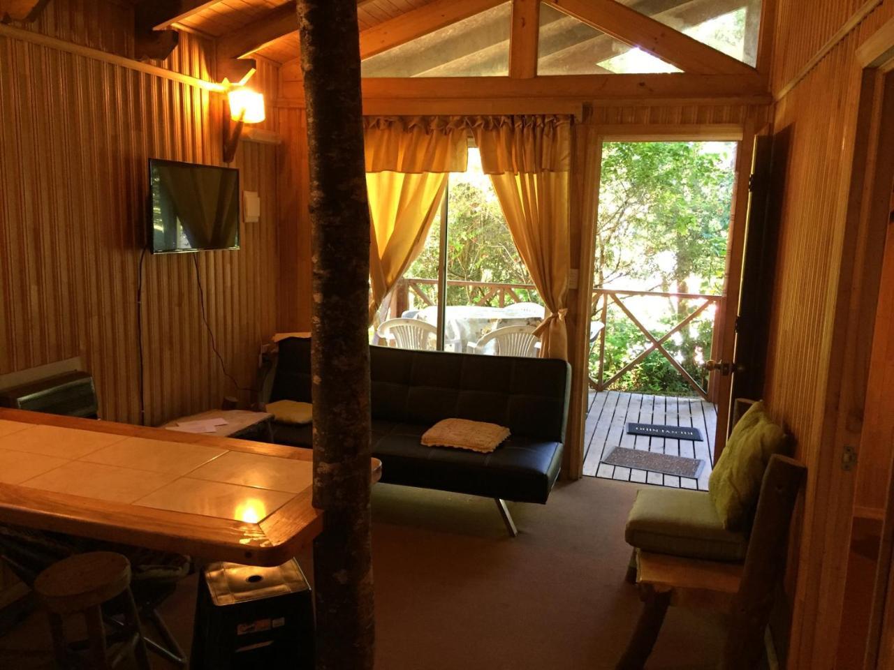 Cabanas El Bosque Patagonico Фрутильяр Экстерьер фото